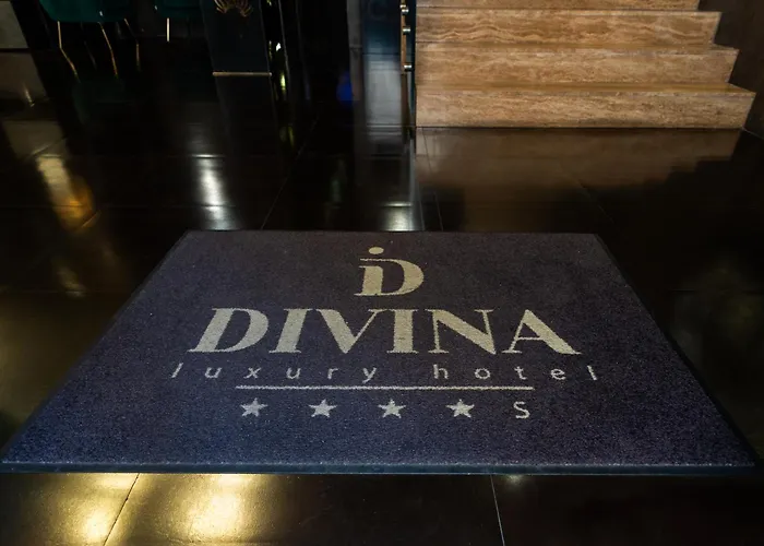 Divina Luxury